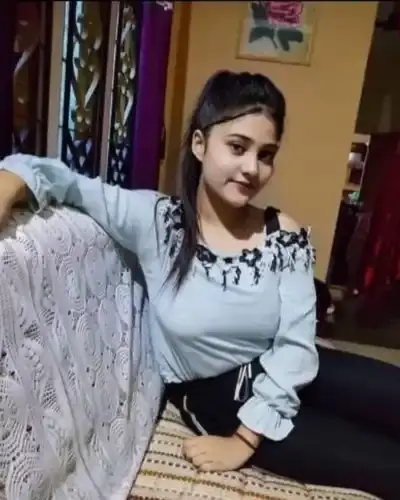 Call Girls Service in Sadashivnagar